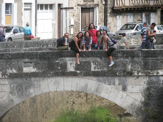 Confolens (Francia) — foto 21